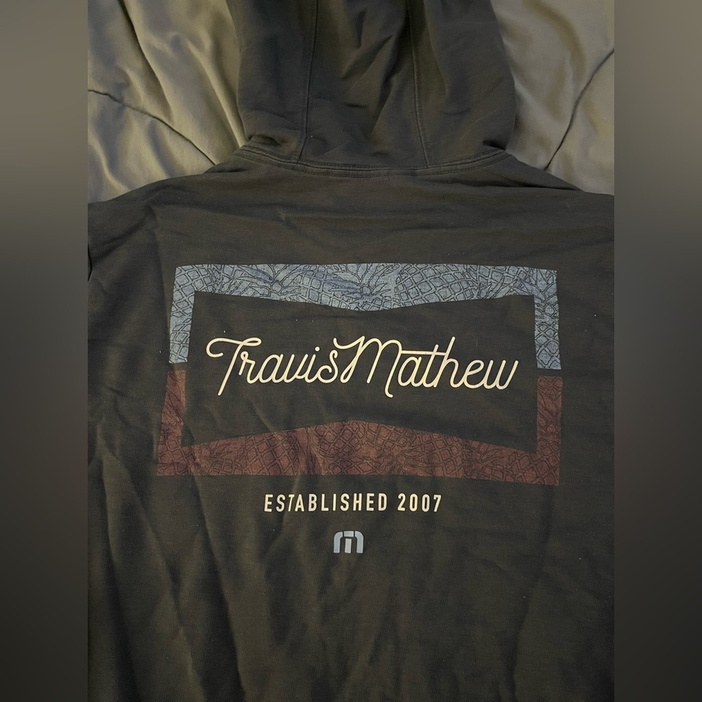 Men’s Travis Mathew Hoodie